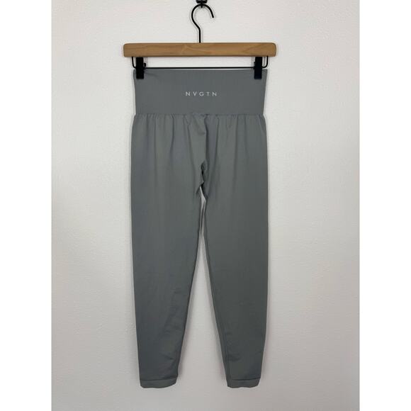 NVGTN Gray Seamless Scrunch High Waist Leggings Size Medium - Picture 3 of 7